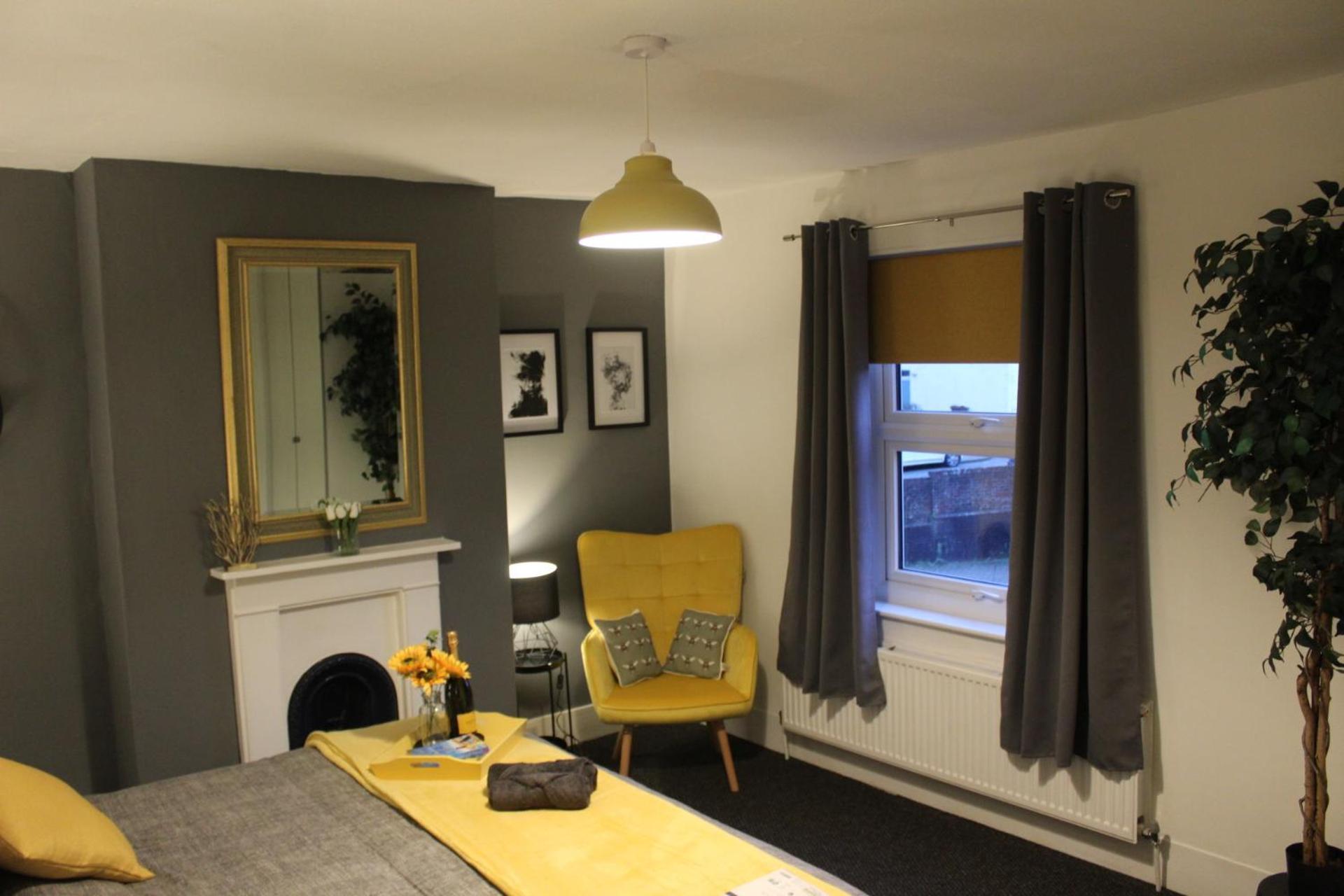 St James 3 Bedroom House In Tunbridge Wells ภายนอก รูปภาพ